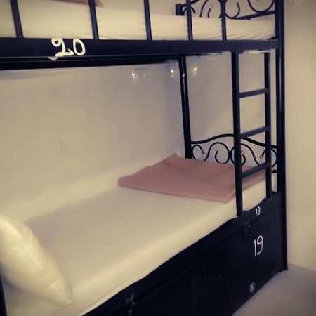Star Dormitory مومباي المظهر الخارجي الصورة
