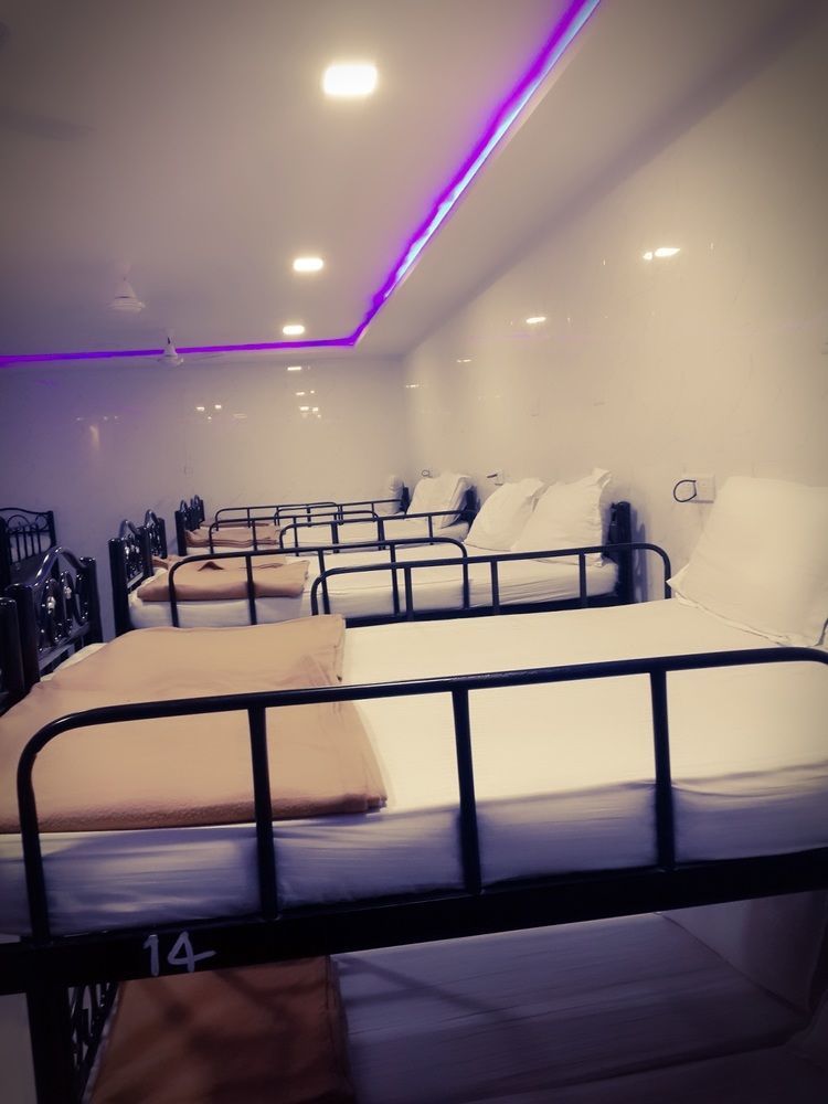 Star Dormitory مومباي المظهر الخارجي الصورة