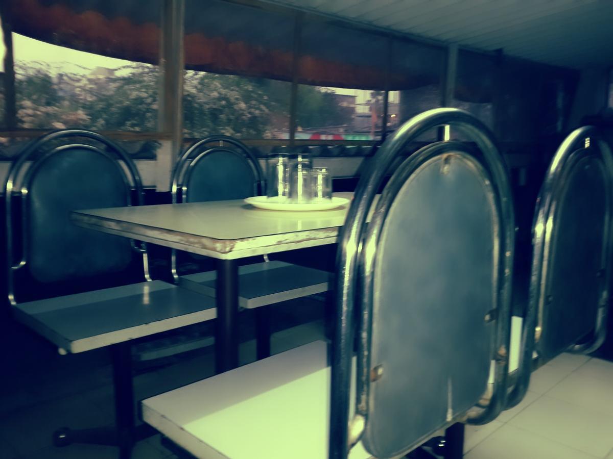 Star Dormitory مومباي المظهر الخارجي الصورة