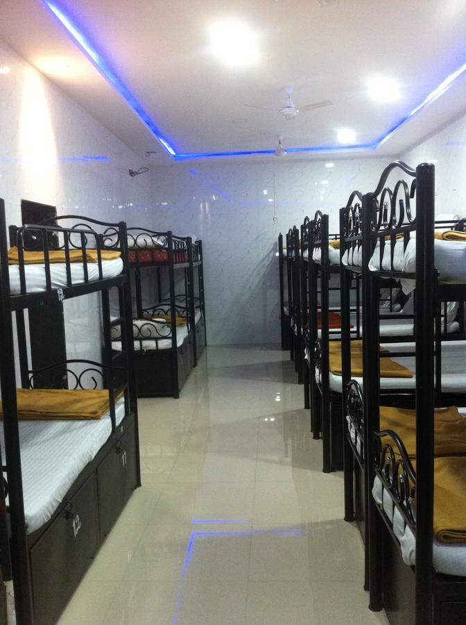 Star Dormitory مومباي المظهر الخارجي الصورة