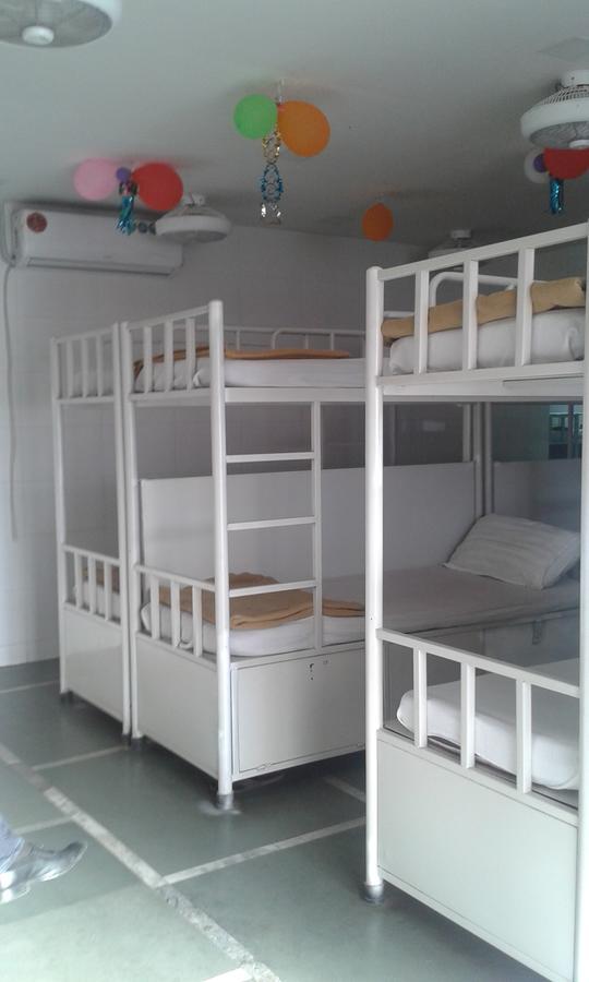 Star Dormitory مومباي المظهر الخارجي الصورة