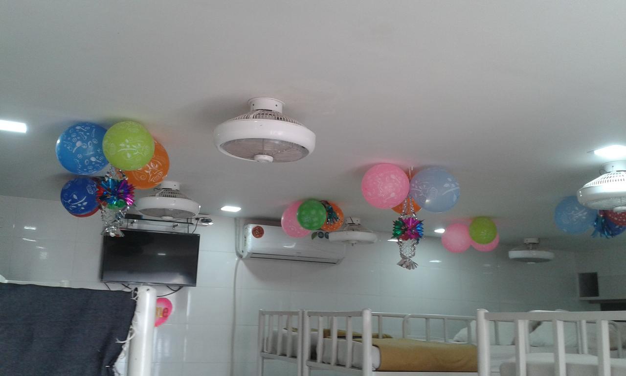 Star Dormitory مومباي المظهر الخارجي الصورة