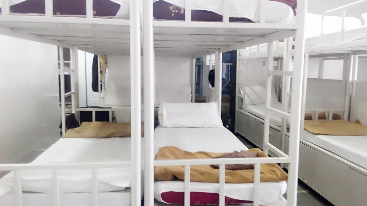 Star Dormitory مومباي المظهر الخارجي الصورة