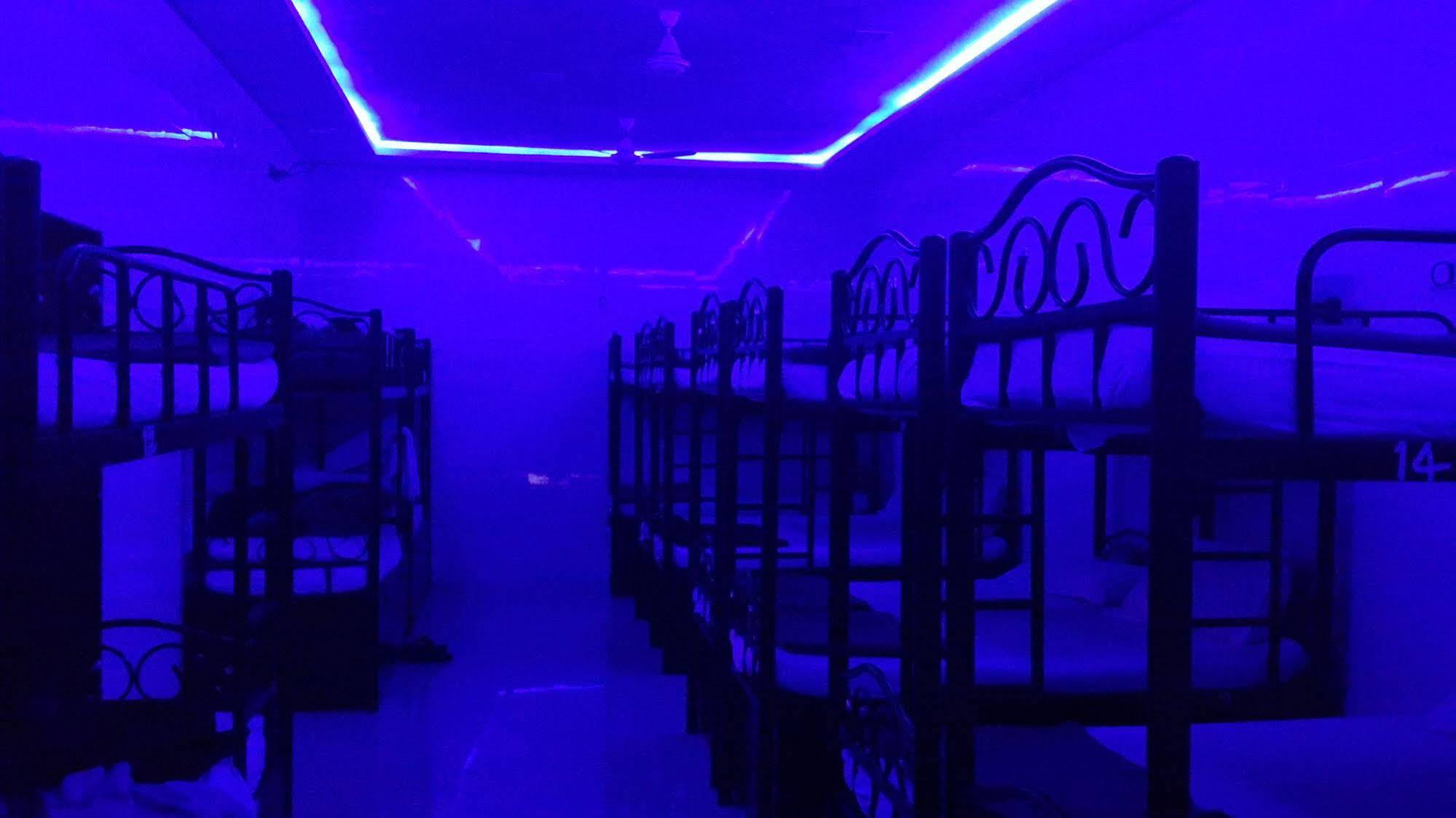 Star Dormitory مومباي المظهر الخارجي الصورة