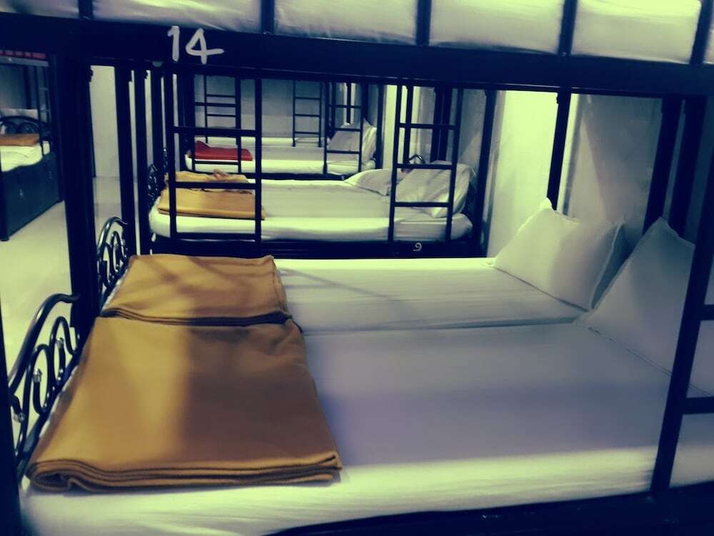 Star Dormitory مومباي المظهر الخارجي الصورة