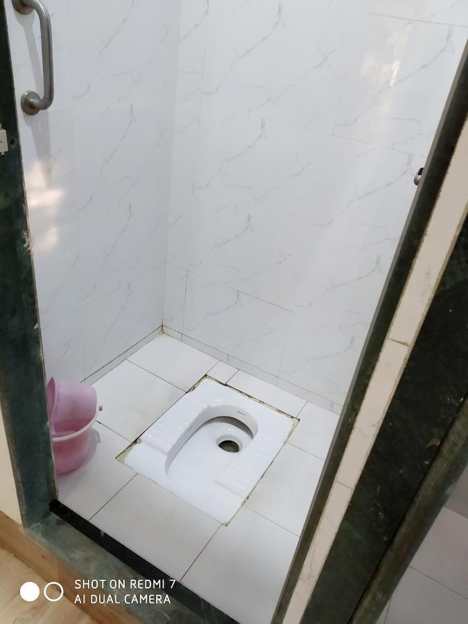 Star Dormitory مومباي المظهر الخارجي الصورة